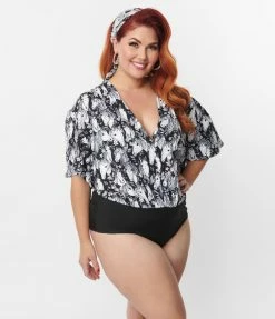 Clothing Unique Vintage Plus Size Black & Wild Horses Flutter Sleeve Bodysuit