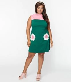 Smak Parlour Plus Size Emerald & Pink Daisy Haute Gossip Mini Dress Clothing
