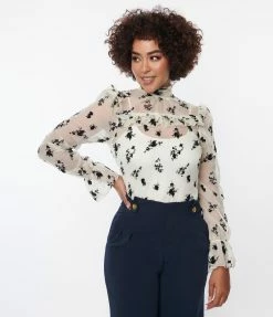 Unique Vintage Ivory & Black Floral Lace Donna Blouse
