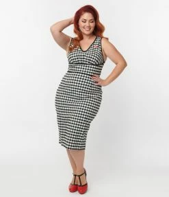 New Arrivals! Unique Vintage Plus Size Black Gingham Sleeveless Deep V Wiggle Dress
