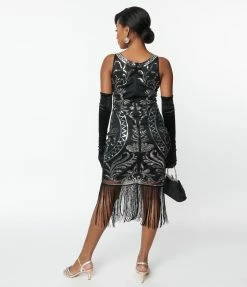 Clothing Unique Vintage Black & Silver Sequin Sleeveless Fringe Flapper Dress
