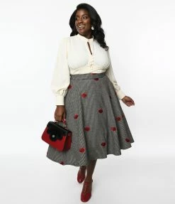SHEEN Clothing Ltd Plus Size Black Gingham & Red Roses Sophie Swing Skirt