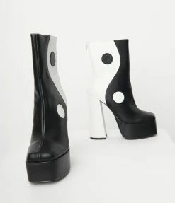 Daisy Street (Babel Fair) Shoes Black & White Yin Yang Platform Boots