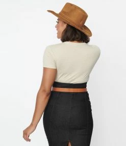 Clothing Unique Vintage Buck Up Buttercup Western Graphic Tee