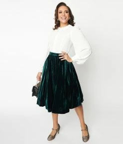Magnolia Place Emerald Velvet Swing Skirt
