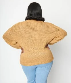 Polagram (Well Made) Plus Size Brown 3D Daisy Cardigan Trending