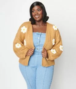 Polagram (Well Made) Plus Size Brown 3D Daisy Cardigan Trending