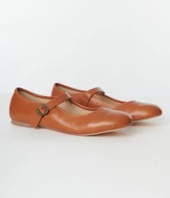 Demfon International (Chelsea Crew) Chelsea Crew Brown Leatherette Mary Jane Flats Shoes