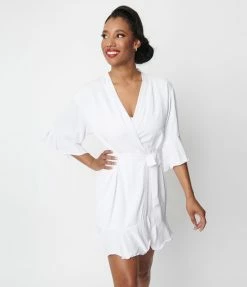 Faire (White Invite Gifts) White Bridal Mini Robe