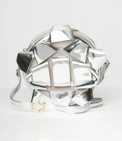 Faire ( Bewaltz) Silver Patent Leatherette Gift Ribbon Handbag Accessories