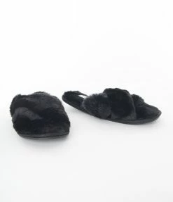 Victoria Fashion Black Cross Strap Fuzzy Slippers