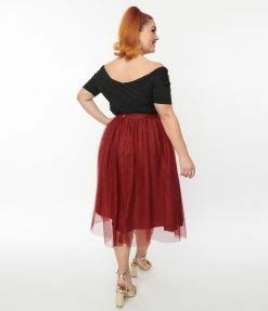 Magnolia Place Plus Size Deep Red Tulle Midi Skirt