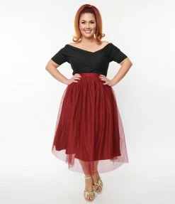 Magnolia Place Plus Size Deep Red Tulle Midi Skirt