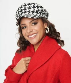 Joia Accessories Black & White Houndstooth Baker Boy Cap