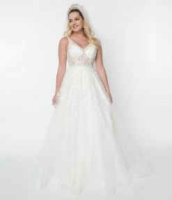 May Queen Inc. Ivory Floral Lace & Tulle Wedding Ball Gown