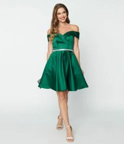 May Queen Inc. Emerald Satin Formal Flare Dress Cocktail