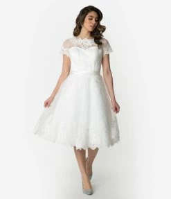 Unique Vintage White Lace Short Sleeve Cannes Bridal Dress