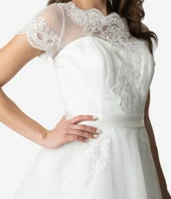 Unique Vintage White Lace Short Sleeve Cannes Bridal Dress