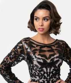 Sale Unique Vintage 1920s Beige & Black Sequin Long Sleeve Zulma Cocktail Dress