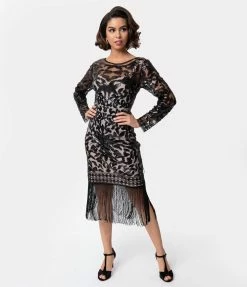 Sale Unique Vintage 1920s Beige & Black Sequin Long Sleeve Zulma Cocktail Dress