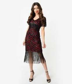 Unique Vintage 1920s Burgundy Red & Black Beaded Sleeved Troyes Cocktail Flapper Dress