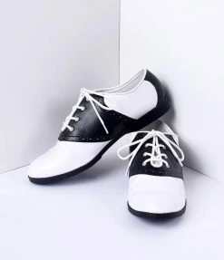 Pleaser Black & White Classic Lace Up Saddle Shoes
